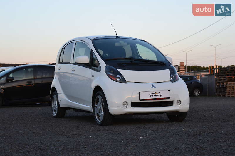 Хэтчбек Mitsubishi i-MiEV 2011 в Луцке