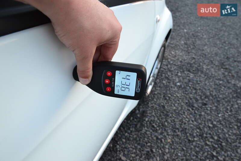Хэтчбек Mitsubishi i-MiEV 2011 в Луцке