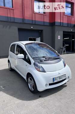 Mitsubishi i-MiEV 2012