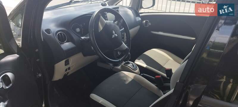 Хэтчбек Mitsubishi i-MiEV 2017 в Днепре фото 18 Хэтчбек Mitsubishi i-MiEV 2017 в Днепре