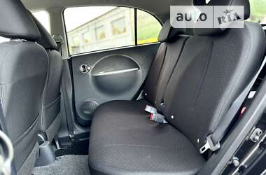 Хэтчбек Mitsubishi i-MiEV 2012 в 