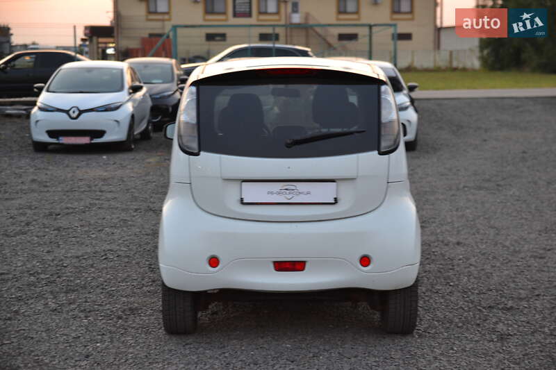 Хэтчбек Mitsubishi i-MiEV 2012 в Луцке