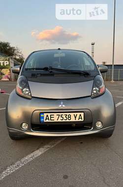 Хетчбек Mitsubishi i-MiEV 2011 в Дніпрі