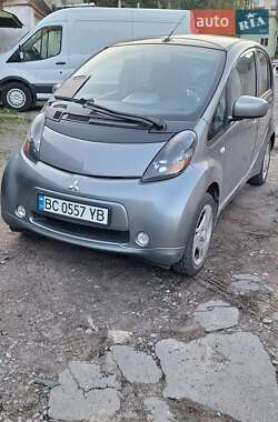 Хэтчбек Mitsubishi i-MiEV 2010 в 