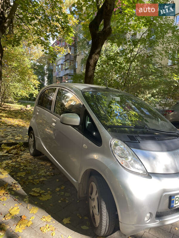 Хетчбек Mitsubishi i-MiEV 2016 в Львові