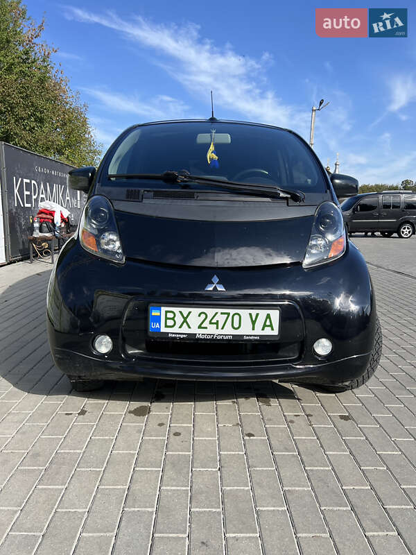 Хэтчбек Mitsubishi i-MiEV 2011 в Каменец-Подольском фото 3 Хэтчбек Mitsubishi i-MiEV 2011 в Каменец-Подольском