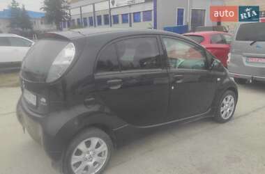 Mitsubishi i-MiEV 2011 Mitsubishi i-MiEV 2011