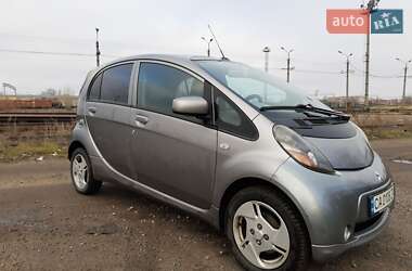 Mitsubishi i-MiEV 2011 Mitsubishi i-MiEV 2011