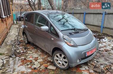 Хэтчбек Mitsubishi i-MiEV 2012 в Полтаве