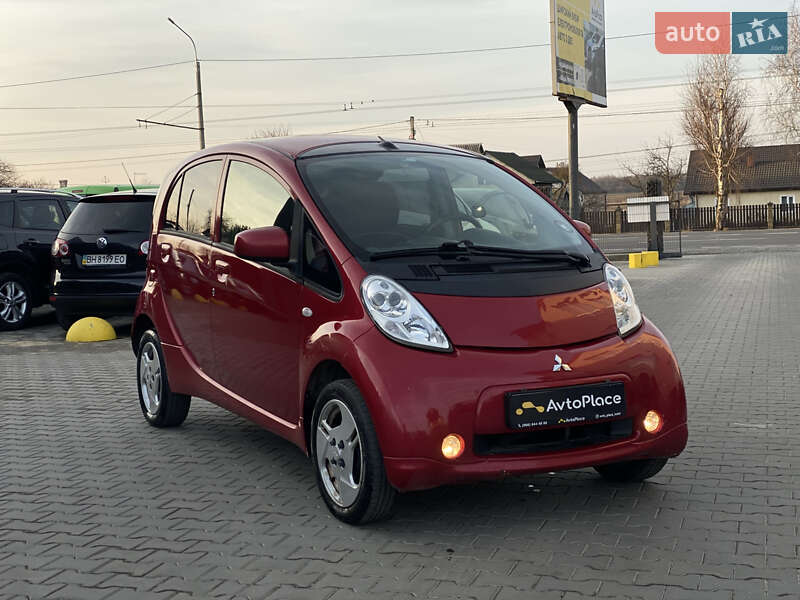 Хэтчбек Mitsubishi i-MiEV 2013 в Луцке