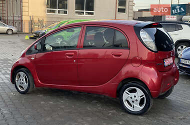 Хэтчбек Mitsubishi i-MiEV 2013 в 