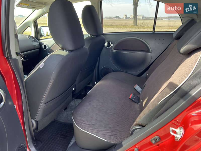 Хэтчбек Mitsubishi i-MiEV 2015 в Владимире