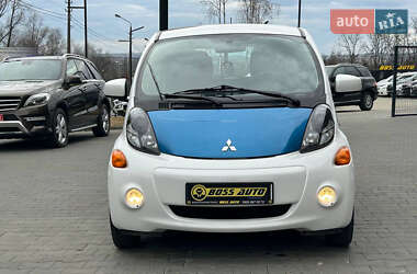 Хетчбек Mitsubishi i-MiEV 2012 в Чернівцях