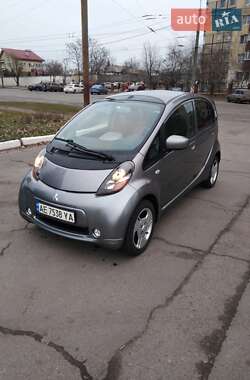 Mitsubishi i-MiEV 2011 Mitsubishi i-MiEV 2011