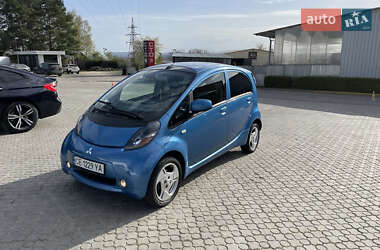 Mitsubishi i-MiEV 2012 Mitsubishi i-MiEV 2012