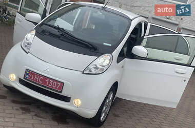 Хетчбек Mitsubishi i-MiEV 2015 в 