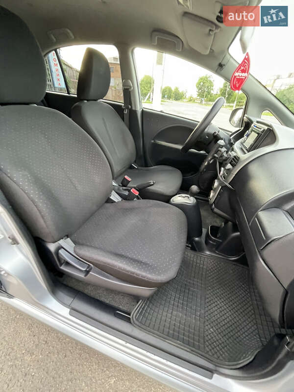 Хэтчбек Mitsubishi i-MiEV 2011 в Мироновке