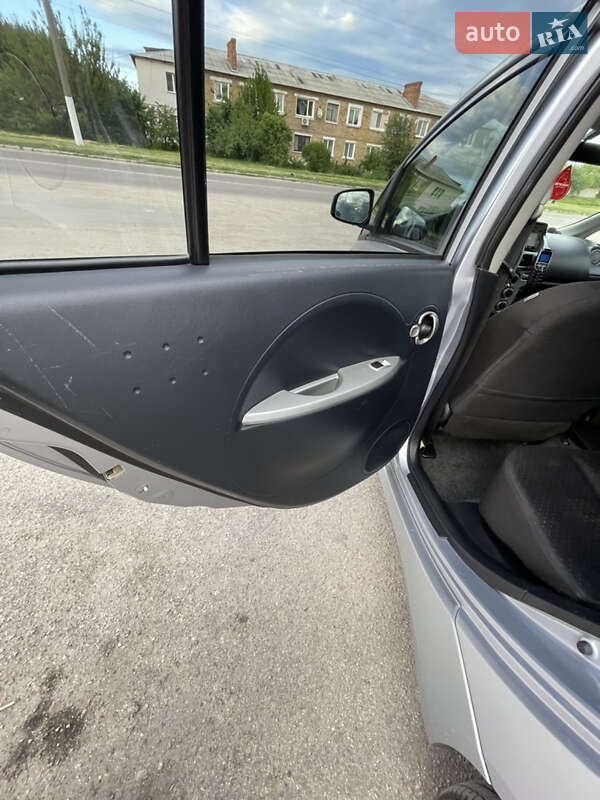 Хэтчбек Mitsubishi i-MiEV 2011 в Мироновке