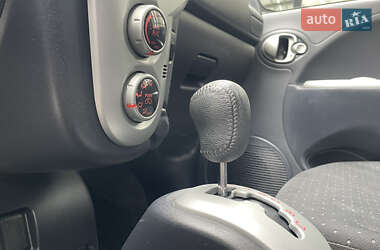 Хетчбек Mitsubishi i-MiEV 2011 в 