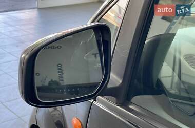 Хэтчбек Mitsubishi i-MiEV 2011 в 