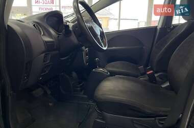 Хэтчбек Mitsubishi i-MiEV 2011 в 
