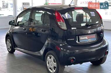 Хэтчбек Mitsubishi i-MiEV 2011 в 