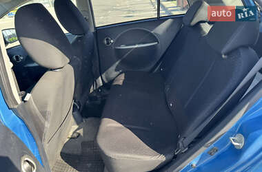 Хетчбек Mitsubishi i-MiEV 2010 в 
