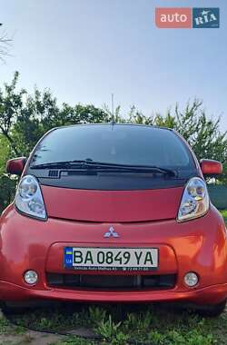 Mitsubishi i-MiEV 2015 Mitsubishi i-MiEV 2015