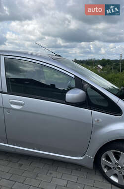 Хэтчбек Mitsubishi i-MiEV 2011 в 