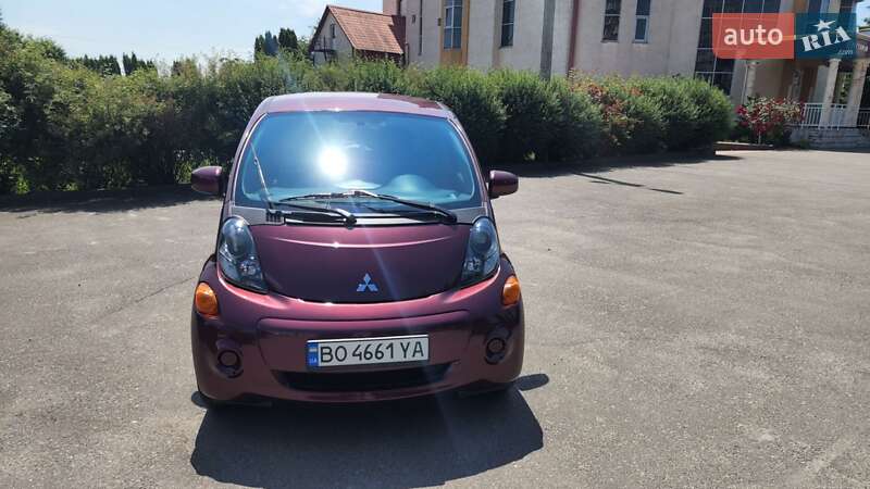 Хэтчбек Mitsubishi i-MiEV 2012 в Тернополе