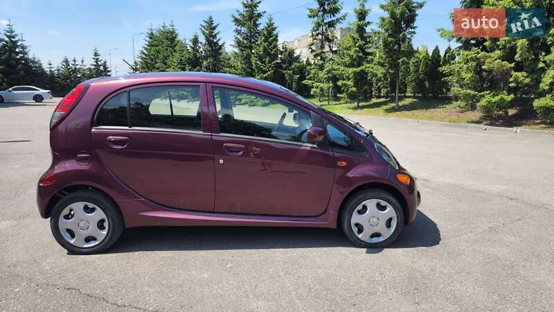 Хэтчбек Mitsubishi i-MiEV 2012 в Тернополе