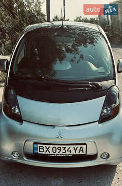 Хэтчбек Mitsubishi i-MiEV 2011 в Каменец-Подольском