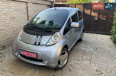 Mitsubishi i-MiEV 2016 Mitsubishi i-MiEV 2016