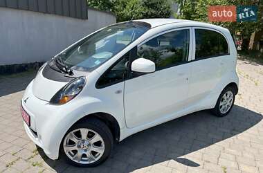 Mitsubishi i-MiEV 2012 Mitsubishi i-MiEV 2012