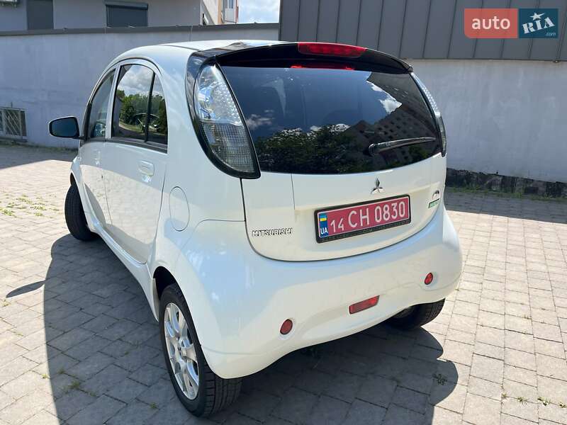 Хетчбек Mitsubishi i-MiEV 2012 в Львові