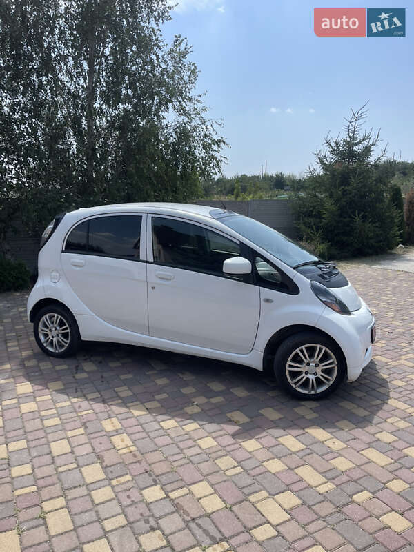 Хетчбек Mitsubishi i-MiEV 2011 в Дніпрі фото 5 Хетчбек Mitsubishi i-MiEV 2011 в Дніпрі