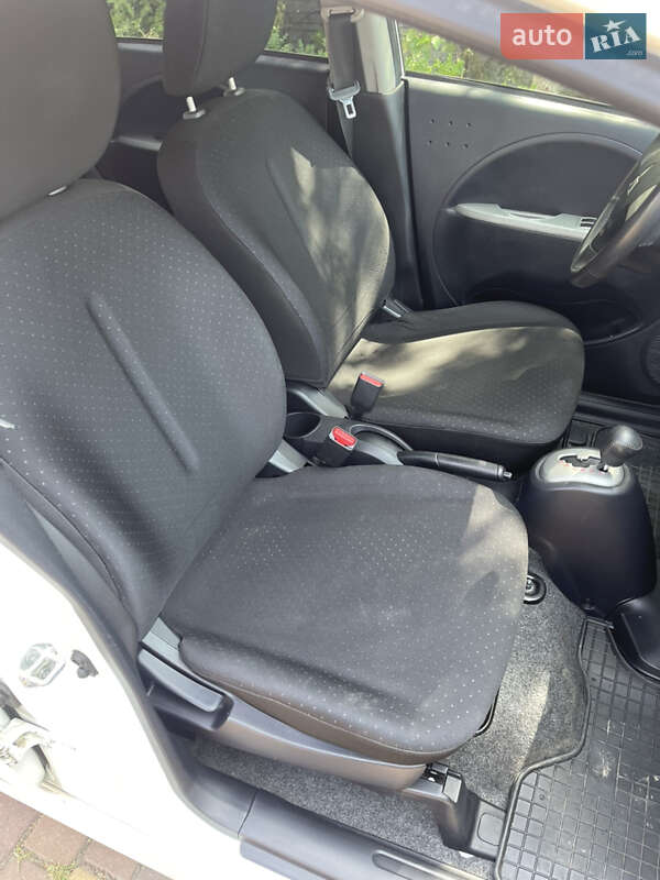 Хетчбек Mitsubishi i-MiEV 2011 в Дніпрі фото 21 Хетчбек Mitsubishi i-MiEV 2011 в Дніпрі