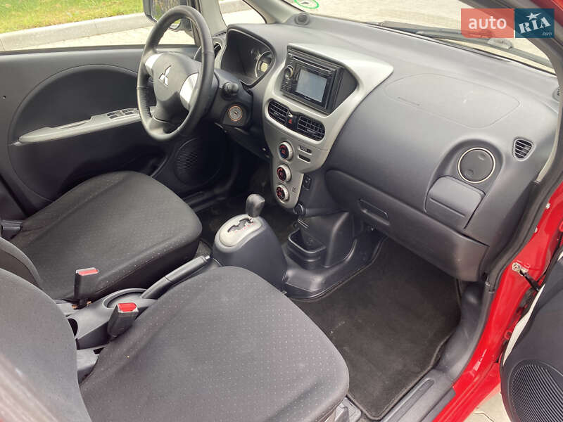 Хетчбек Mitsubishi i-MiEV 2010 в Луцьку