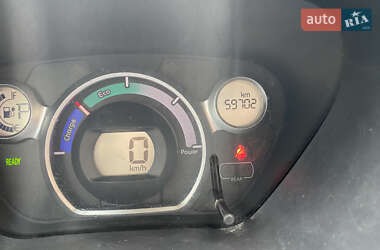 Хэтчбек Mitsubishi i-MiEV 2010 в 