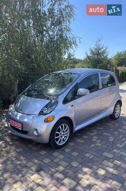 Хэтчбек Mitsubishi i-MiEV 2011 в Днепре