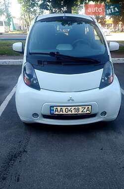Mitsubishi i-MiEV 2011 Mitsubishi i-MiEV 2011