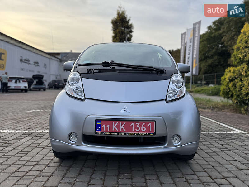 Хэтчбек Mitsubishi i-MiEV 2015 в Луцке