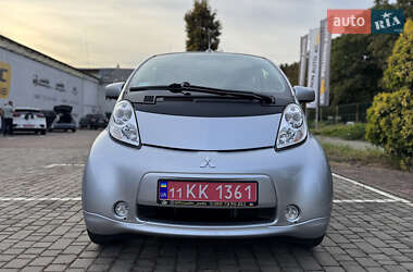 Хэтчбек Mitsubishi i-MiEV 2015 в 