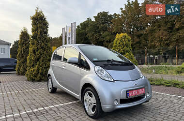 Хэтчбек Mitsubishi i-MiEV 2015 в Луцке