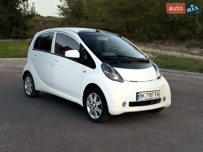 Mitsubishi i-MiEV 2011