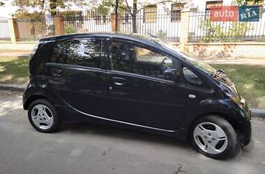 Mitsubishi i-MiEV 2012