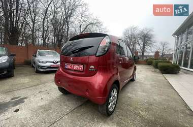 Хэтчбек Mitsubishi i-MiEV 2015 в 