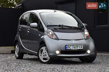 Хетчбек Mitsubishi i-MiEV 2011 в 