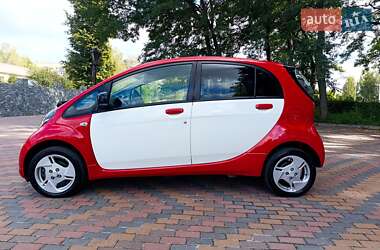 Хетчбек Mitsubishi i-MiEV 2011 в 