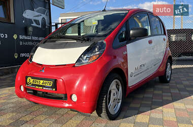 Хетчбек Mitsubishi i-MiEV 2010 в 